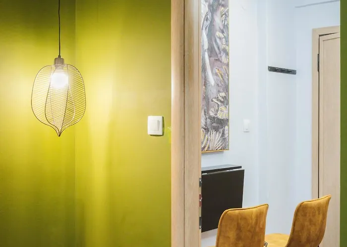 Apartment Stomper's Portal By Nexus, Next To Seaside & Tsimiski Street *